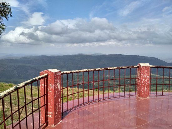 Manjakuttai View Point